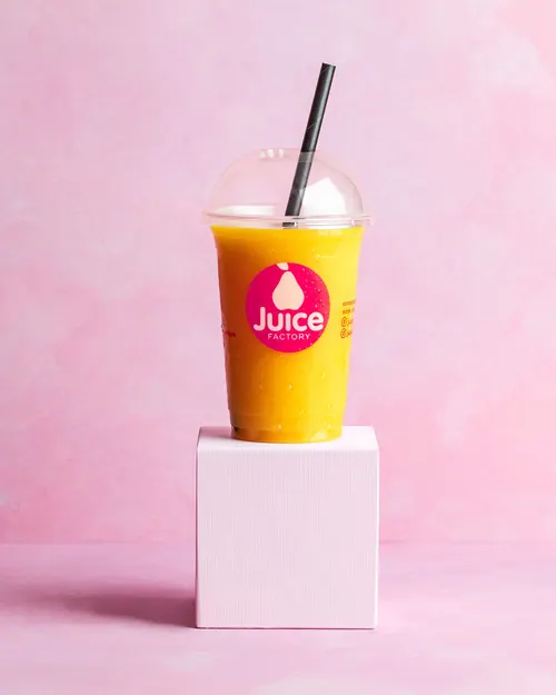 Juice Mango Django with mango, pineapple, lemon, apple