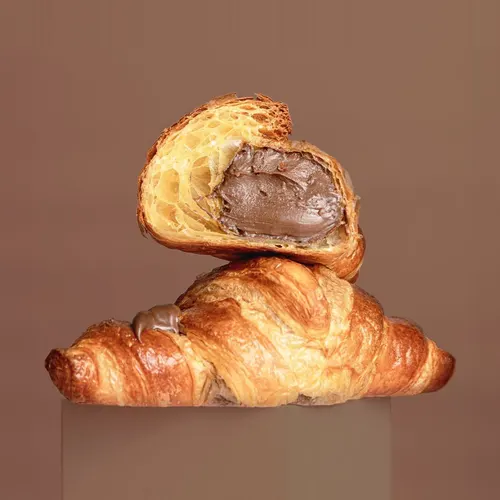 Nougat Croissant