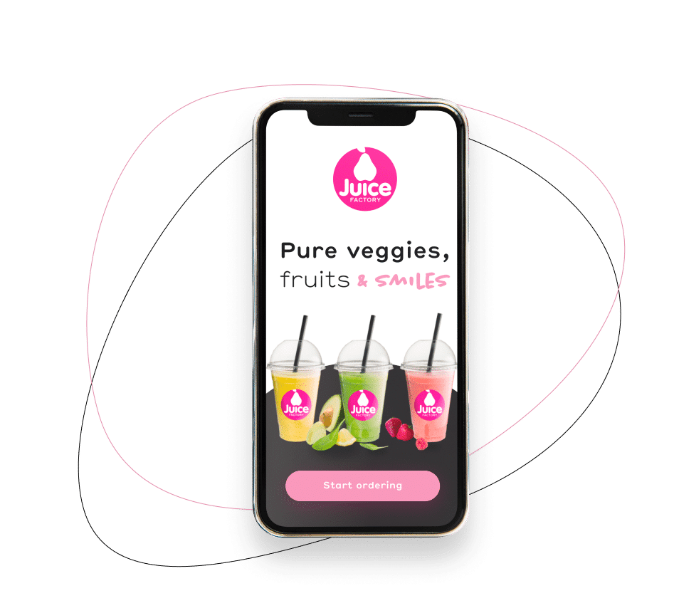 Auf dem Smartphone-Bildschirm ist die Juice Factory App mit bunten Saftbechern, dem Logo und dem Text „Pure Veggies, Fruits & Smiles“ zu sehen. Unten befindet sich ein rosafarbener Button „Bestellung starten“.